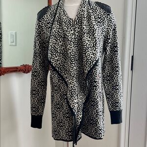 Luii Sweater Jacket size XL